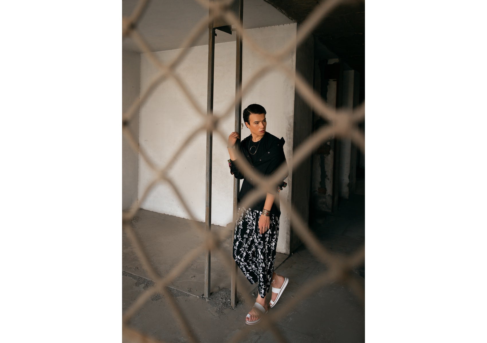 Toe Loop Slides (White)