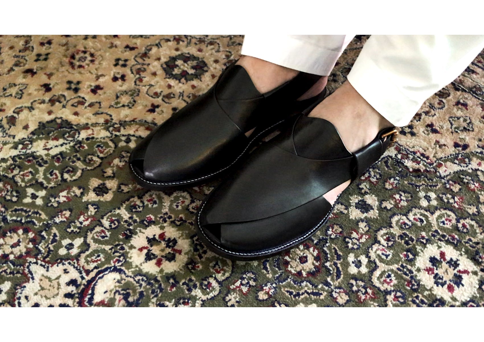 Quetta Style Chappal (Black)