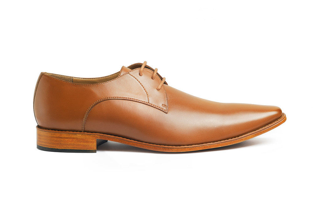 Solemn Derby (Tan)